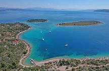 Half Day Speedboat Tour to Three Islands from Trogir