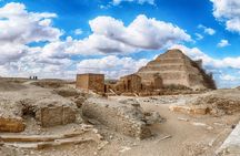 Private Day Tour Pyramids Giza, Sakkara and Memphis City