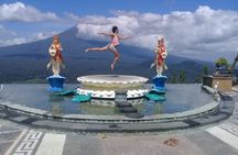Bali : Instagrams Tour Lempuyang Temple, Tirta Gangga- Tukad Cepung , Tibumana Waterfall