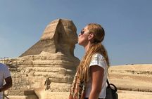 Pyramids of Giza and the Egyptian Museum Layover Tour from Cairo Airport