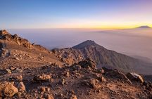 4 Day: Hiking Mount Meru
