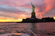 Private Luxury Daytime Boat Tour in NYC