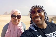 Pyramids of Giza and the Egyptian Museum Layover Tour from Cairo Airport