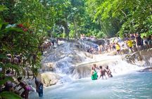 Green Grotto Caves and Dunn's River Falls Guided Tour with Admission