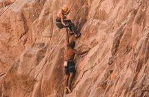3-Day Expedition in the Sinai Desert Climb Seek and Find
