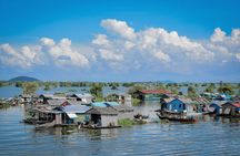 Guided Floating Village Boat Tour in Siem Reap