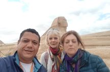 8 Hours Guided tour to Giza Pyramids , Sphinx, Saqqara & Dahshur 