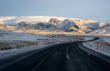 8-Days Northern Lights Exploration Small Group Tour from Reykjavík
