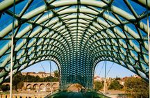 Old Tbilisi Tour: Private Walking Tour With Wine Tasting