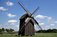 Countryside day tour from Warsaw by luxury car
