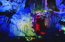 Private Tour: Daxu Village and Crown Cave Along Li River from Guilin