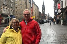 Edinburgh Custom Private Tour with a Local, see the city unscripted 