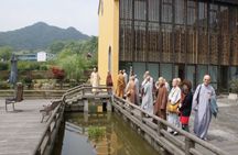 One-day Hangzhou Buddhist Temple Vegetarian Snack Cycle Hike