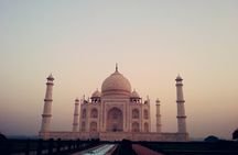  2 Days Agra Tour From Delhi with Fatehpur Sikri & bird Sanctuary