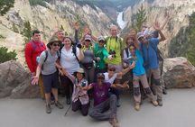 Grand Canyon of the Yellowstone Rim and Loop Hike with Lunch