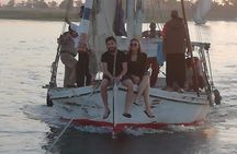 Nile Cruise 3 nights – 4 days From Aswan to luxor with guide and tours to visit 