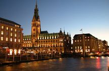 Hamburg Private Walking Tour with a Local