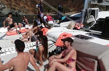 Full-Day Catamaran Tour through Tayrona