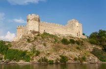 Full-Day Tour along Danube with Three Stronghold Sightseeing and Wine Tasting
