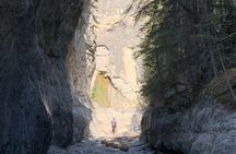 Canmore: Canyons & Cave Paintings - 2.5hr Hiking Tour
