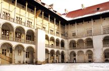 Wawel Castle and Cathedral Guided Walking Tour in Kraków