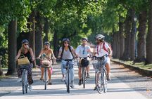 Lucca Bikes and Bites with food tastings for Small Groups or Private