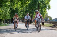 Lucca Bikes and Bites with food tastings for Small Groups or Private