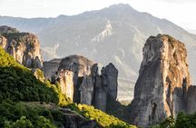 Thessaloniki: 2-Day Meteora Trip with Guided Tours and Hotel