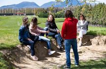 Lucca Aperitivo evening walk with food and wine for Small Groups 