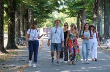 Lucca Aperitivo evening walk with food and wine for Small Groups 