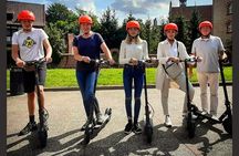 Warsaw Highlights: Old Town Guided E-scooter Tour (1.5h or 3.5h)