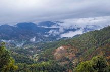 Nature's Trail: Dehradun to Mussoorie Private Day Trip