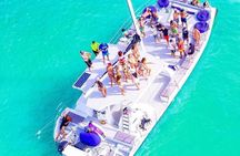 Private Catamaran Sailing Brunch