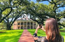 Swamp Boat Ride and Oak Alley Plantation Tour from New Orleans