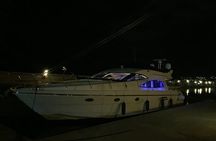VIP Motor Yacht Charter - 17 meter - 10 Guests max - Full day