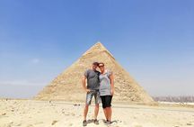 Full-Day Tour of Egyptian Museum, Giza Pyramids and Cairo Citadel