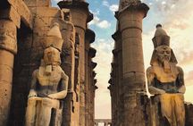 Private day tour to luxor East and West banks from hurghada by private vehicle 
