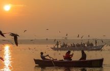 Full Day Varanasi Private Tour with Temples, Ghats & Rituals