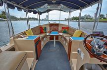 Gold Coast Skippered Canal Cruise