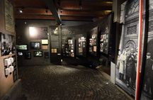 Warsaw Uprising Museum + Polish Vodka Museum: SMALL GROUP /inc. Pick-up/
