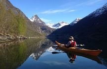 Guided kayak tour "The Seven Sister Tour" on the Geiranger Fjord - 4 h