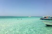Ultimate Private Jarada Island Escape Tour 