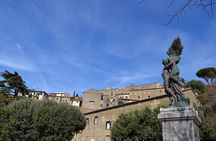 Walking Tour in Cortona