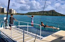 Moana’s Swim’n’Sail Cocktail Cruise Along the Waikiki Coast 