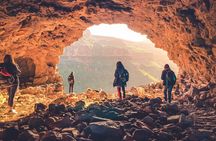 The Red Canyon Tour - Small Group Trip with Local Food Tasting ツ