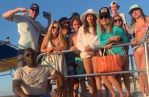 3HR Seaside scavenger hunt ( Hunt for conch and make ceviche)