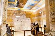 Private Day from Cairo to Luxor by plane with hotel,balloon,west,east and lunch