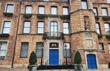 Private audio book city rally in Düsseldorf’s old town