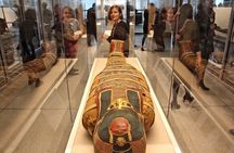 Full-Day Private Giza Pyramids Egyptian Museum and Bazaar Tour