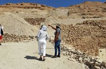 Private tour West Bank Luxor: Valley of the Queens, Nobles, lunch